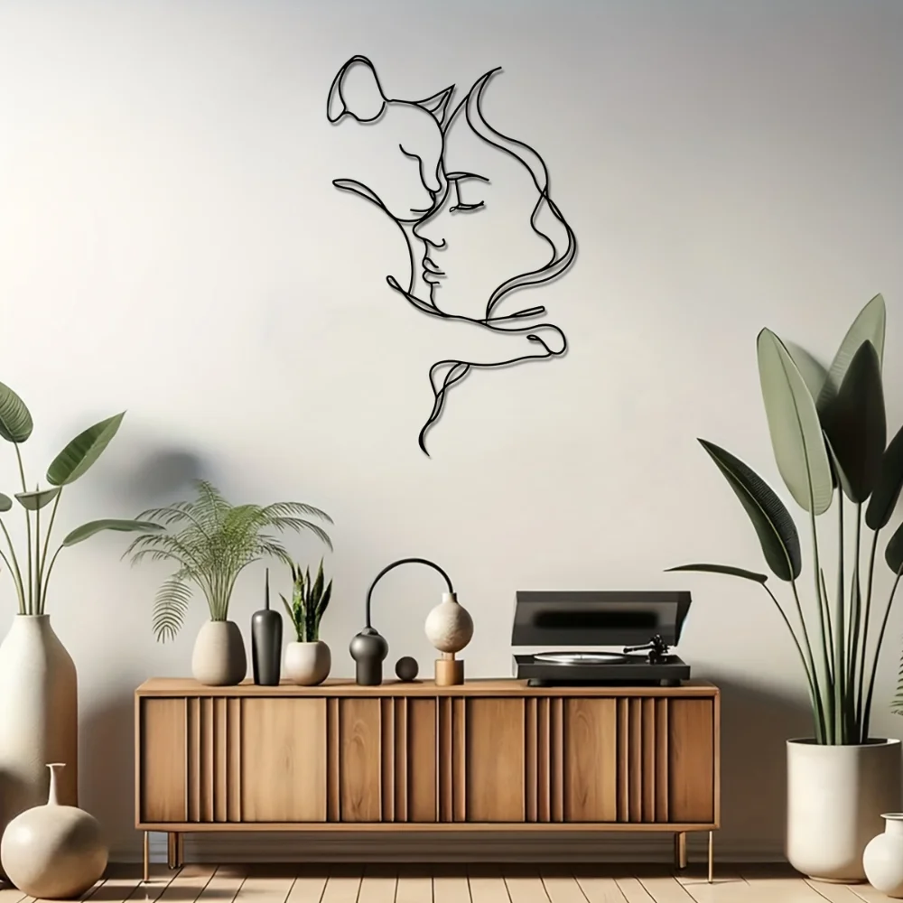 Sleek Black Cat and Woman Meta - Interior Design Women avaliação e preço